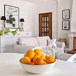 Stylish 3 Bedroom Close To The * מונטה גורדו