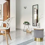 Stylish 3 Bedroom Close To The מונטה גורדו