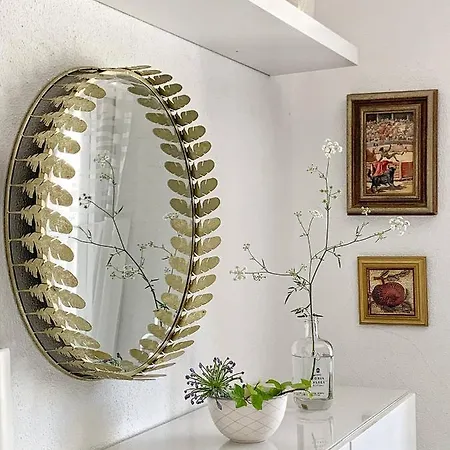 Stylish 3 Bedroom Close To The Apartament *