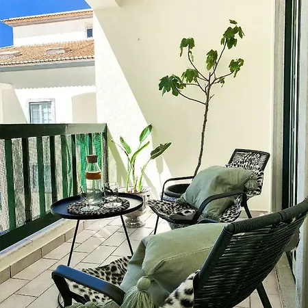 Apartament Stylish 3 Bedroom Close To The