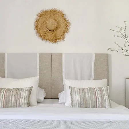 Stylish 3 Bedroom Close To The Monte Gordo