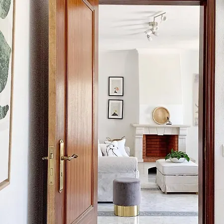 Stylish 3 Bedroom Close To The