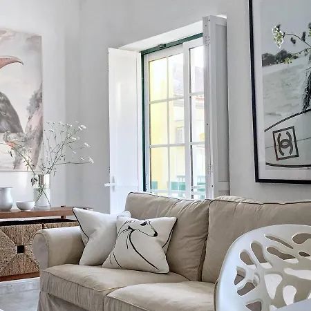 Stylish 3 Bedroom Close To The Monte Gordo