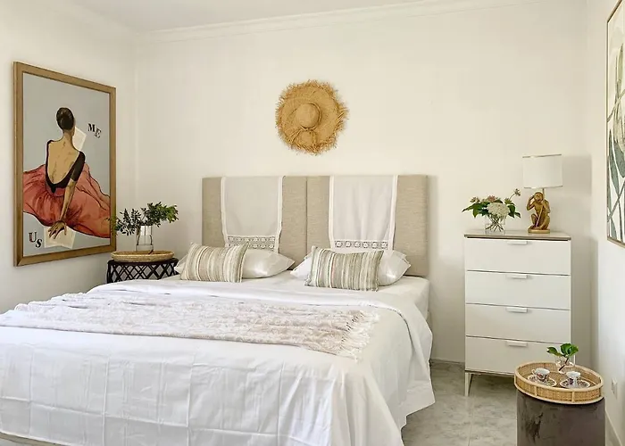 Stylish 3 Bedroom Close To The Monte Gordo