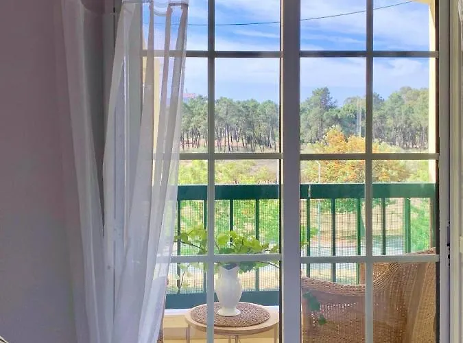 Stylish 3 Bedroom Close To The