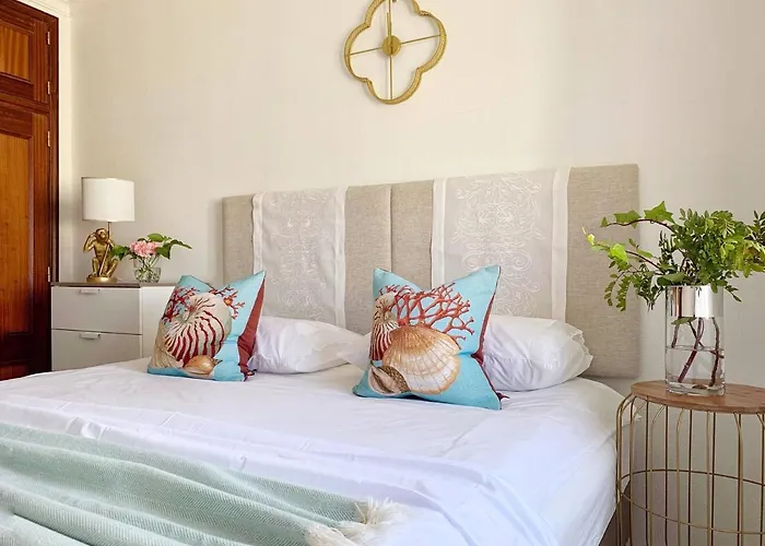 Apartamento Stylish 3 Bedroom Close To The