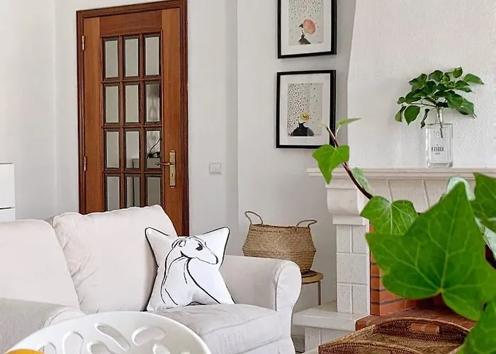 Stylish 3 Bedroom Close To The Apartamento *