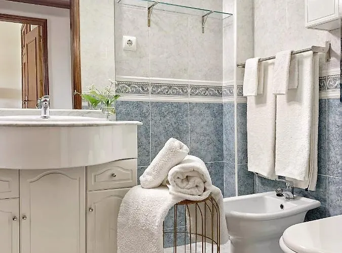 Stylish 3 Bedroom Close To The Apartamento