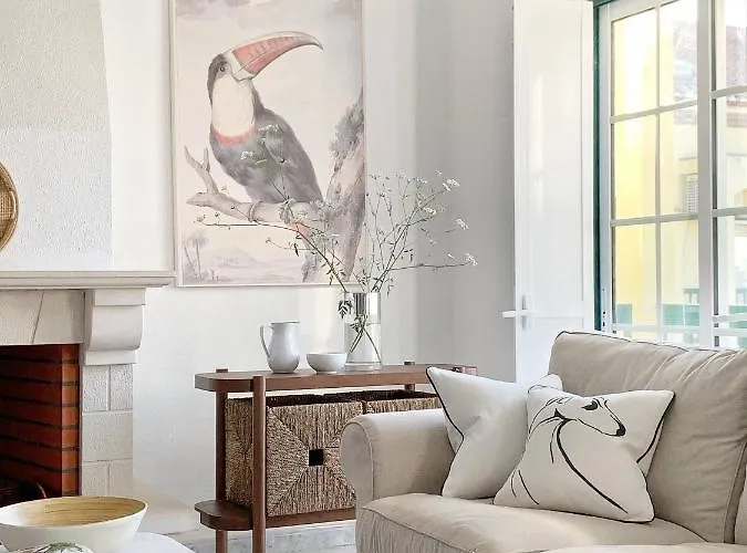Stylish 3 Bedroom Close To The Appartamento *